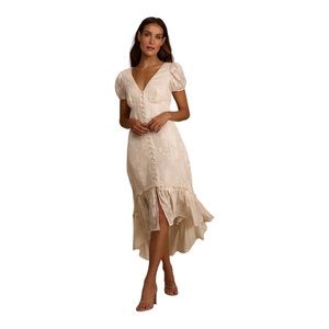 Lulu’s NWT floral cream colored jacquard high-low midi dress size large shimmers